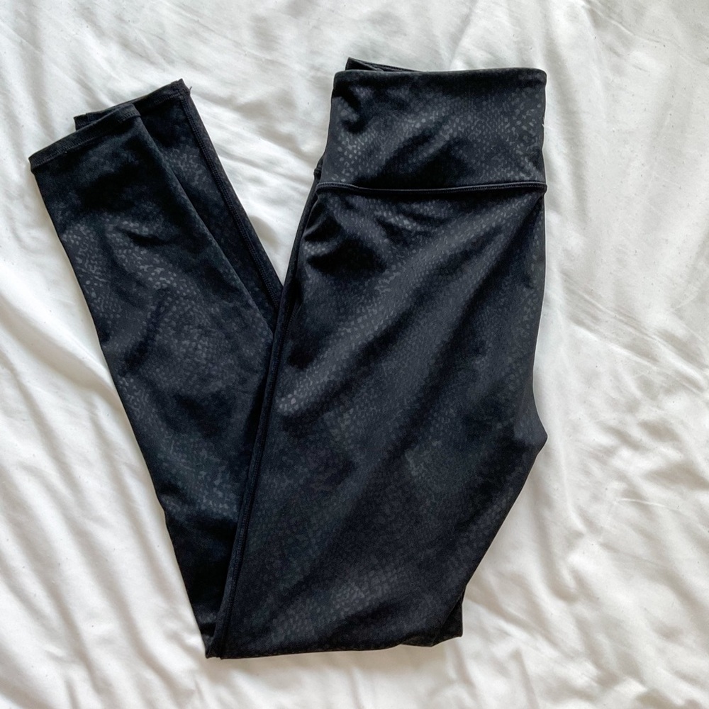 Athleta snake print leggings